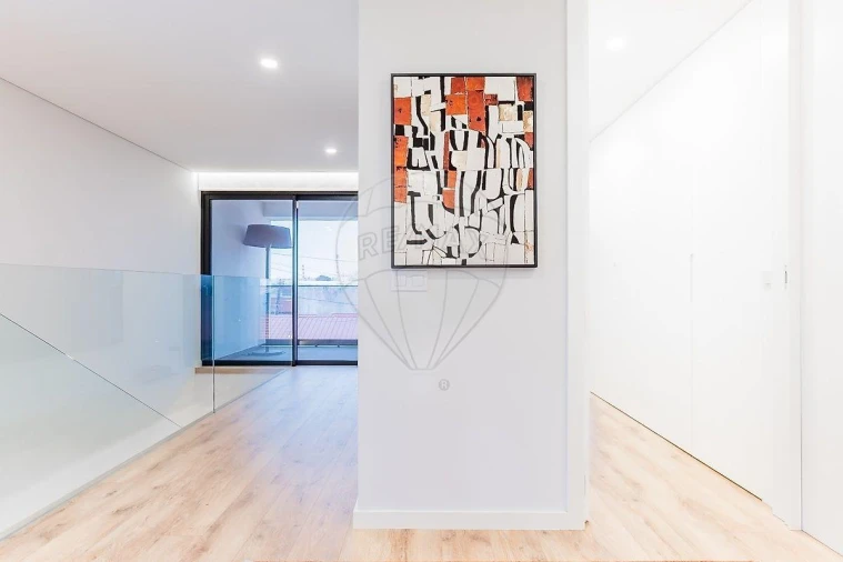 Moradia T4 para Venda em Matosinhos e Leça da Palmeira Foto 16