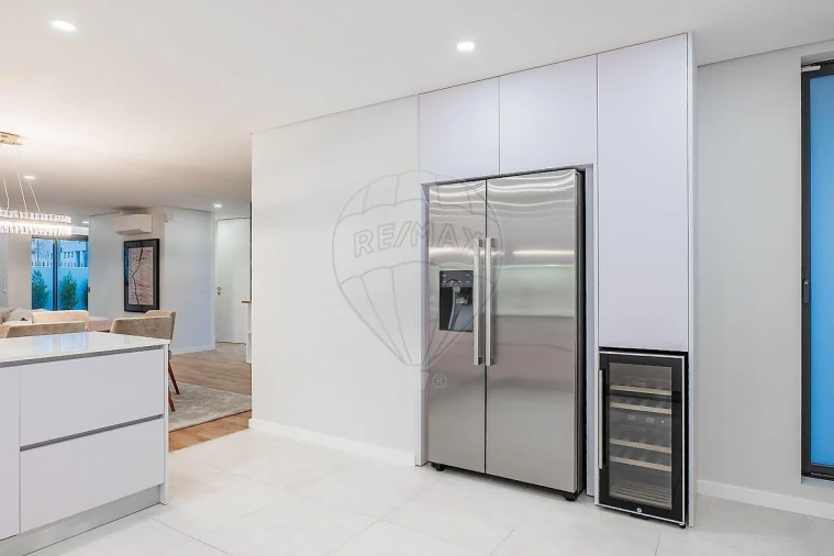 Moradia T4 para Venda em Matosinhos e Leça da Palmeira Foto 17