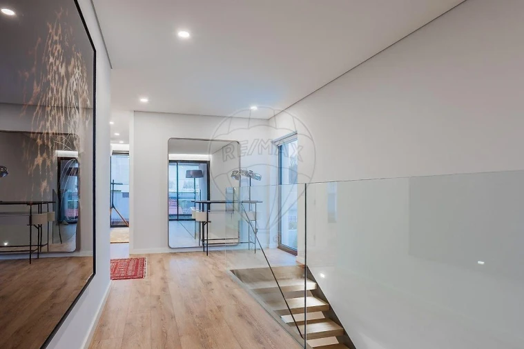 Moradia T4 para Venda em Matosinhos e Leça da Palmeira Foto 23