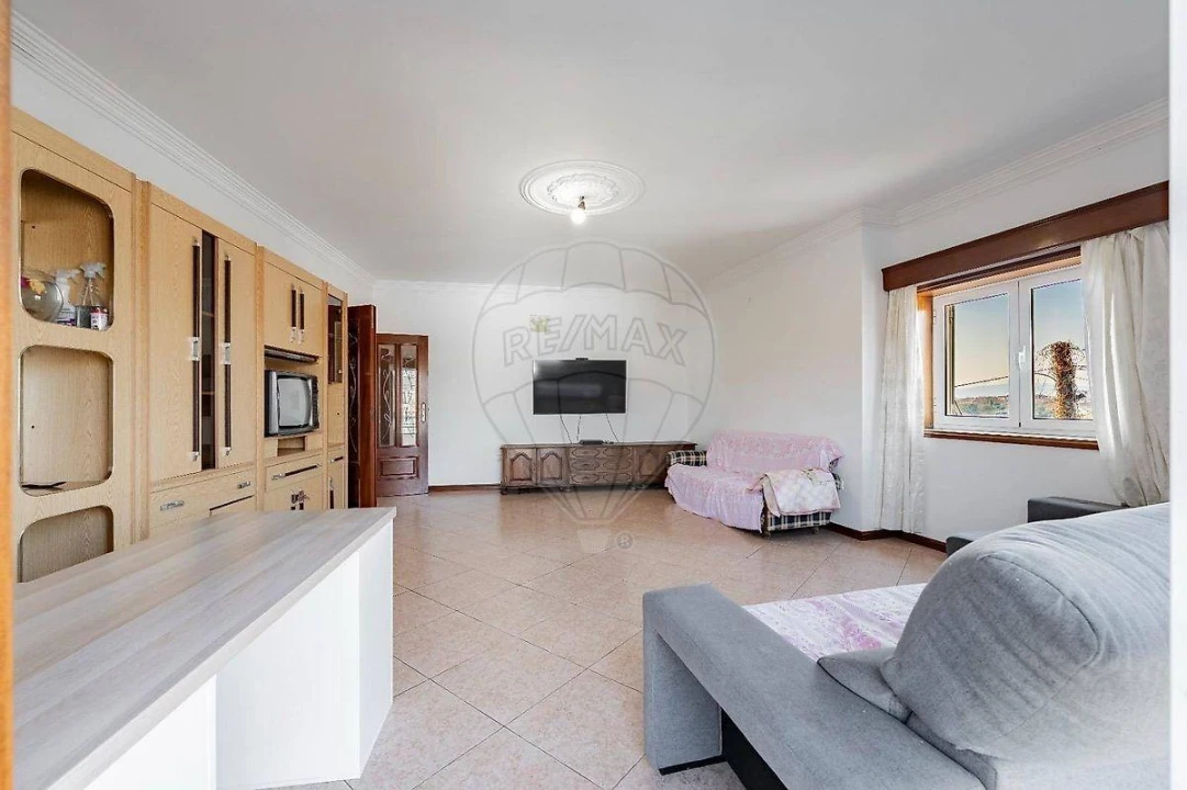 Moradia T3 para Venda em Ribeirão Foto 3