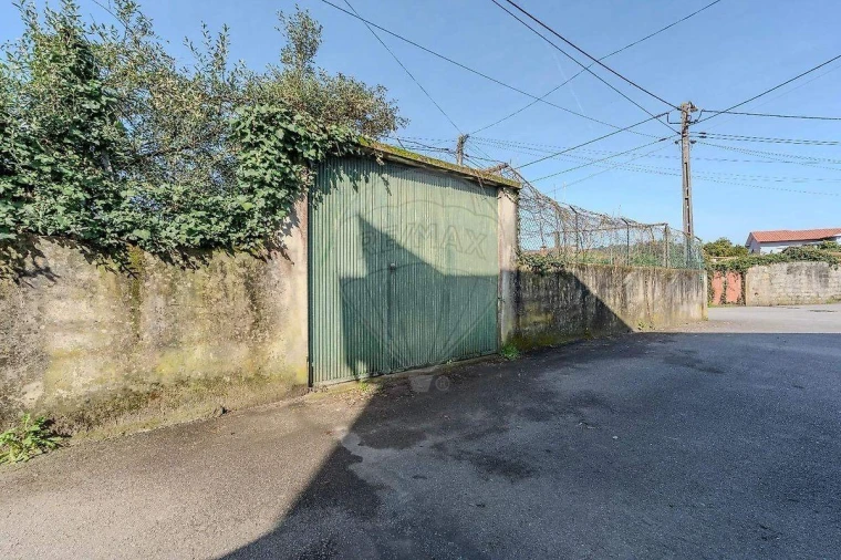 Moradia T3 para Venda em Ribeirão Foto 23