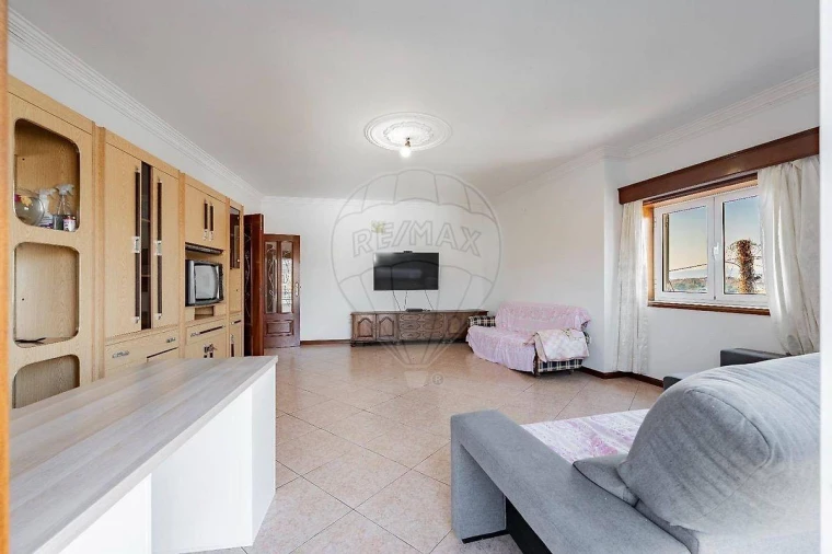 Moradia T3 para Venda em Ribeirão Foto 3