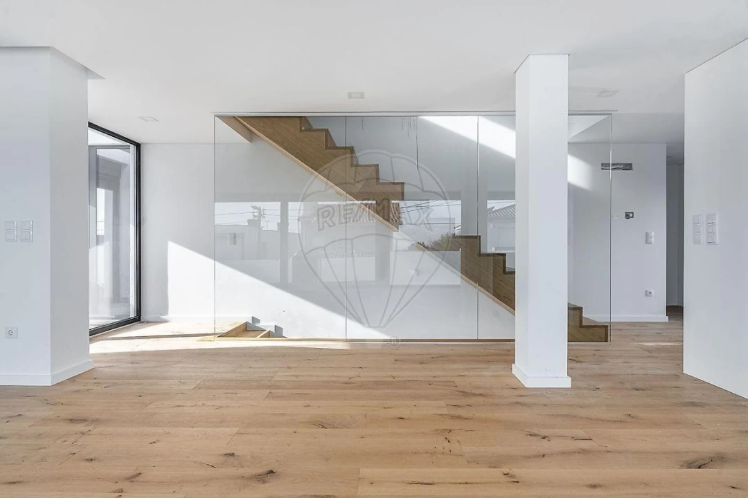 Moradia T4 para Venda em Brufe Foto 23