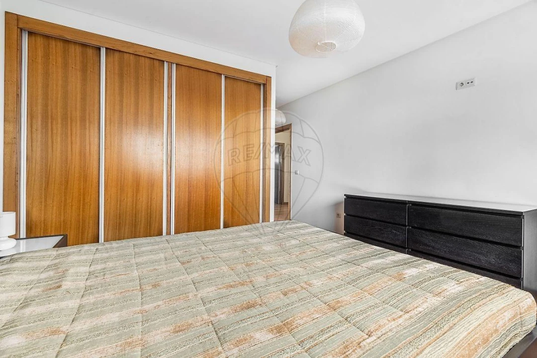 Moradia T4 para Venda em Carvalheira Foto 29