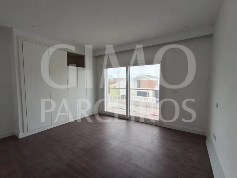 Moradia T5 para Venda em Gafanha da Encarnação Foto 15