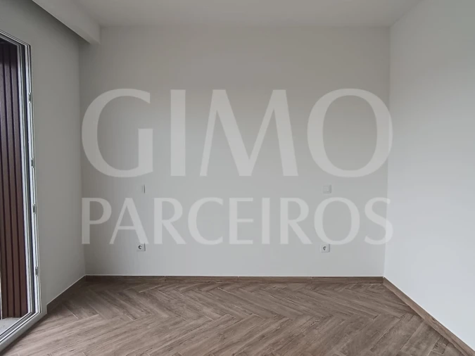 Moradia T5 para Venda em Gafanha da Encarnação Foto 3