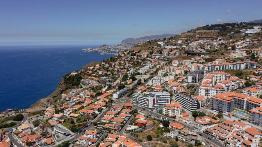 Apartamento T2 para Venda em Caniço Foto 20