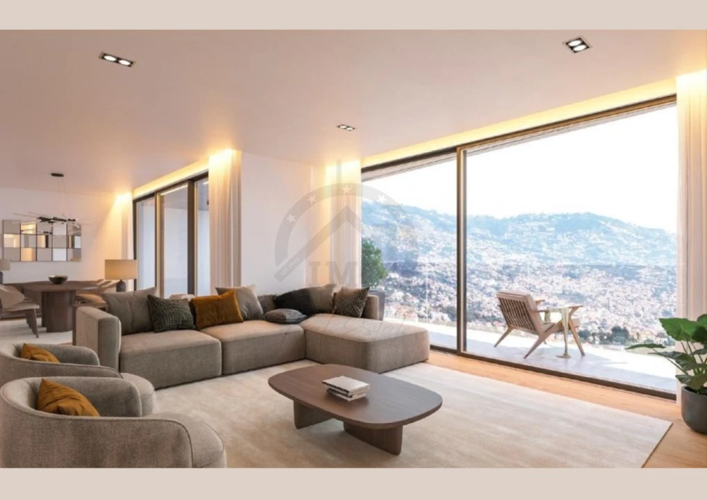 Moradia T3 para Venda em São Martinho Foto 6