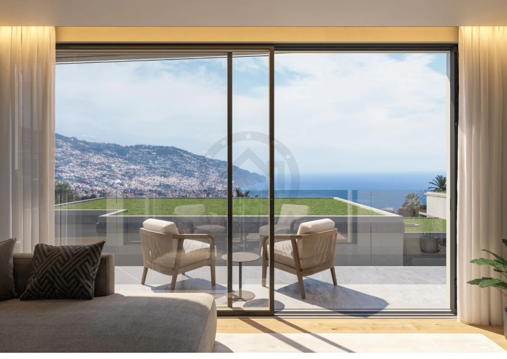 Moradia T3 para Venda em São Martinho Foto 8