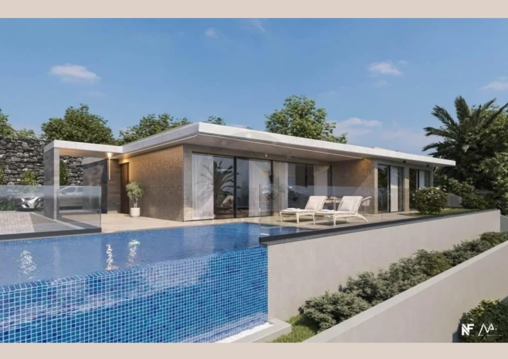 Moradia T3 para Venda em São Martinho Foto 3