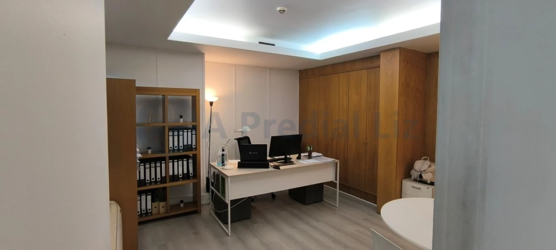 Armazém para Venda em Marvila Foto 3