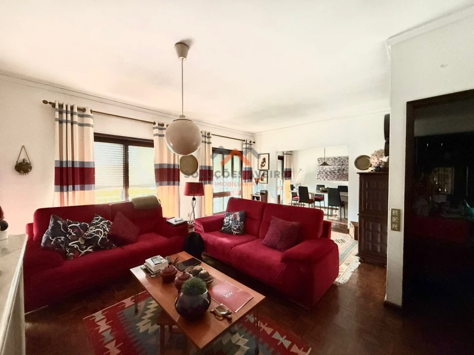 Apartamento T4 para Venda em Glória e Vera Cruz Foto 1