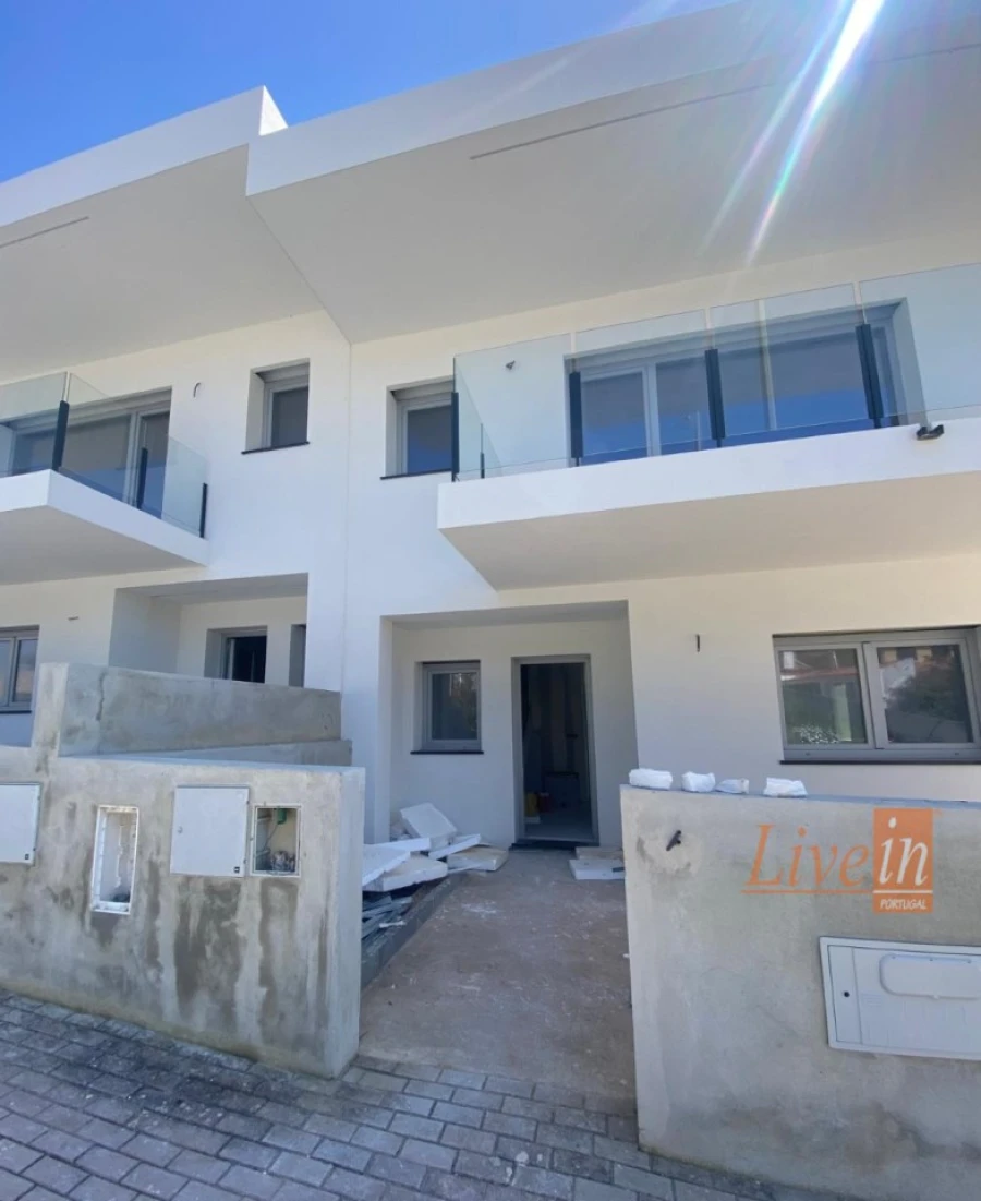 Moradia T3 para Venda em Ericeira Foto 3