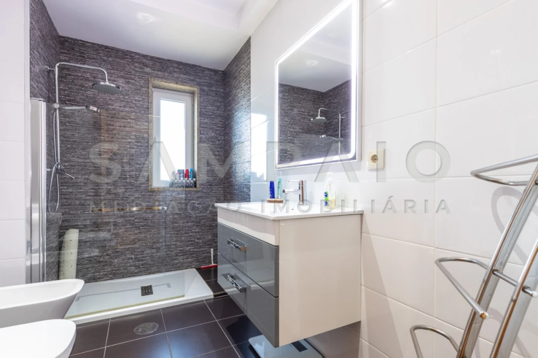 Apartamento T2 para Venda em Gondomar (São Cosme), Valbom e Jovim Foto 13