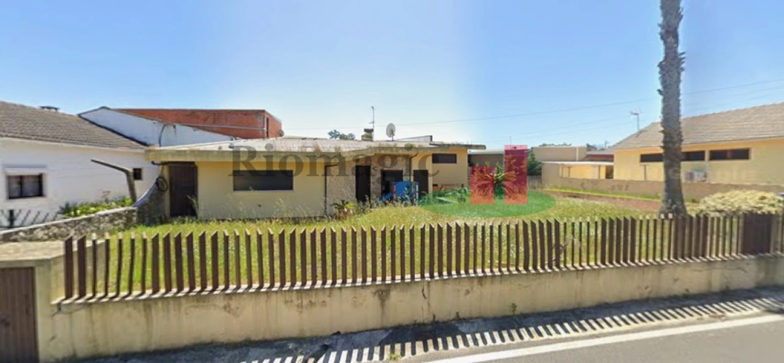 Moradia T3 para Venda em Batalha Foto 1