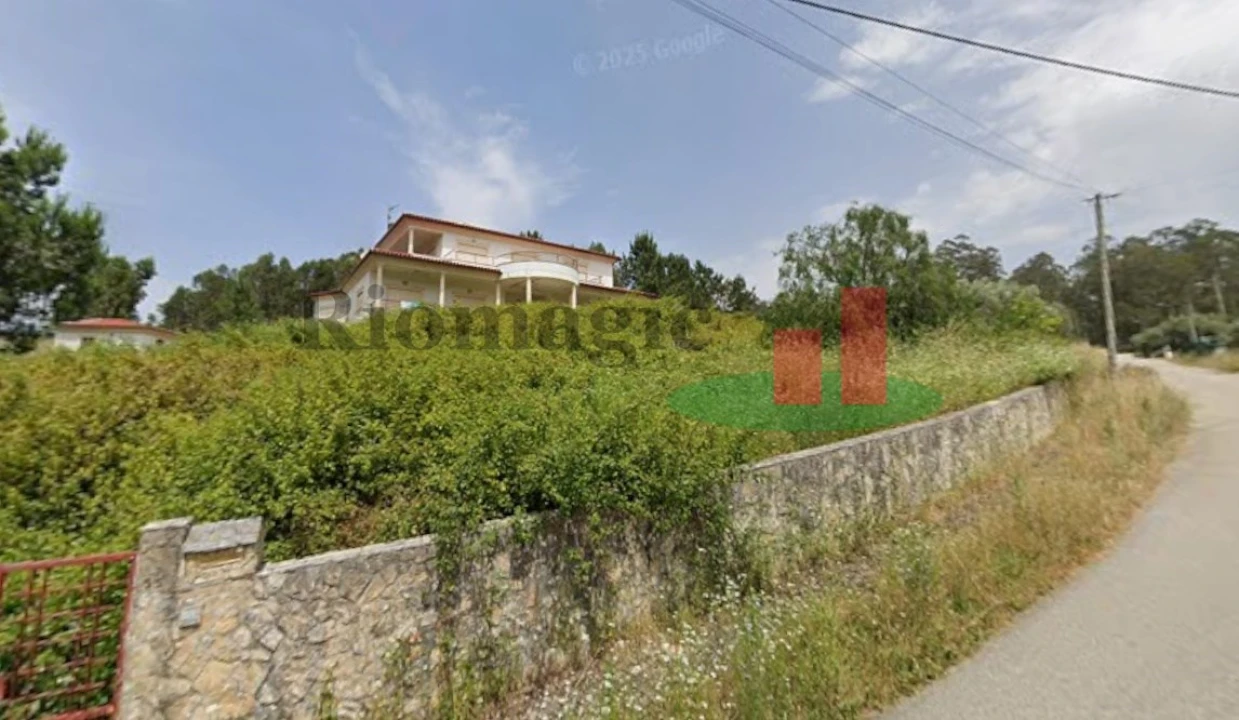 Moradia T4 para Venda em Pombal Foto 4