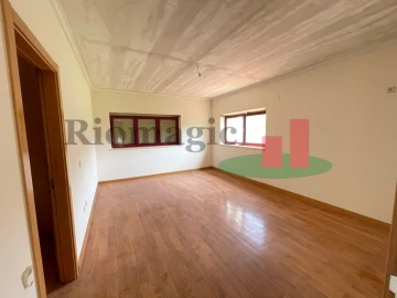 Moradia T4 para Venda em Pombal