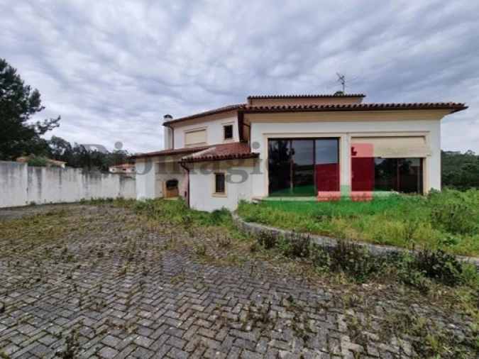 Moradia T4 para Venda em Pombal Foto 3