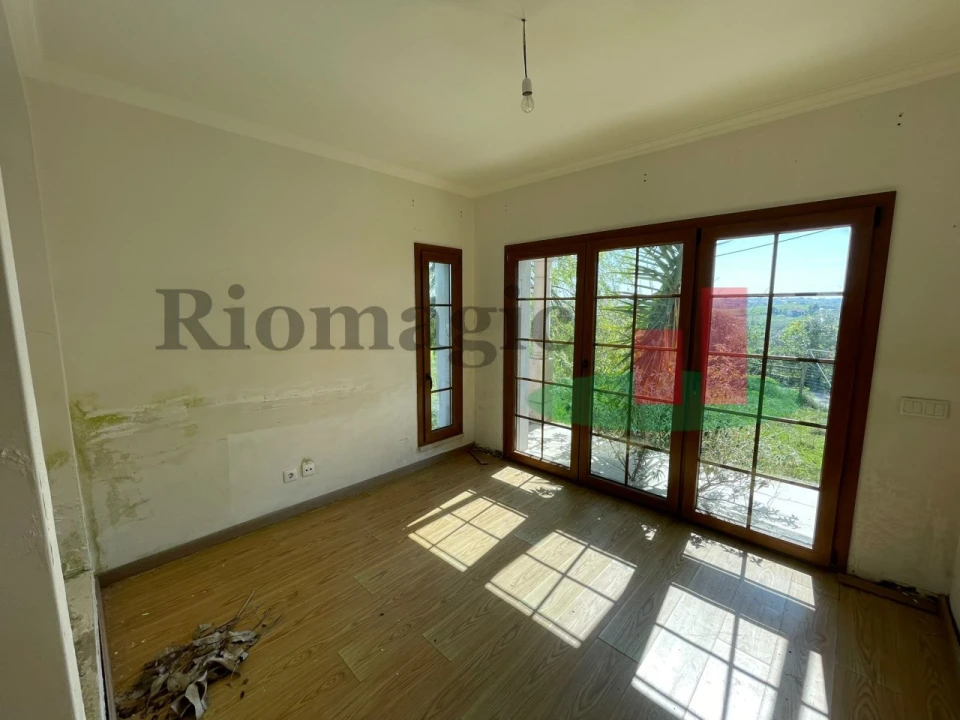 Moradia T4 para Venda em Barrio Foto 19