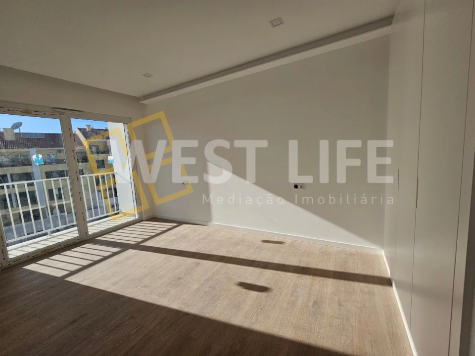 Apartamento T2 para Venda em Ericeira Foto 23