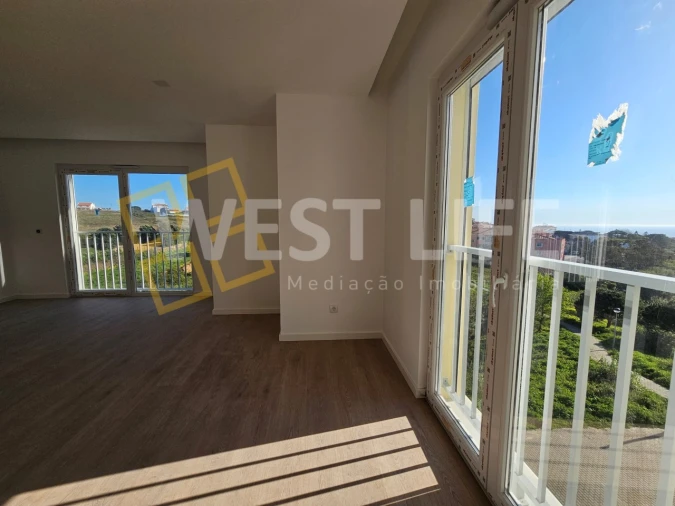 Apartamento T2 para Venda em Ericeira Foto 11