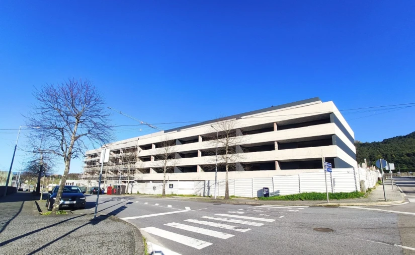Loja para Venda em Vila Nova de Cerveira e Lovelhe