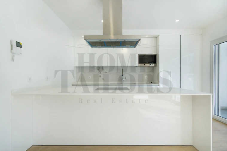 Moradia T4 para Venda em Costa da Caparica Foto 5