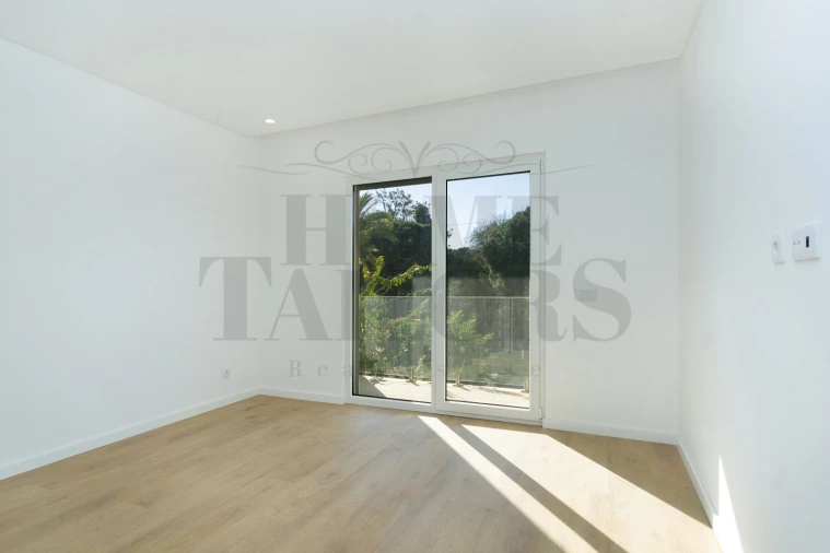 Moradia T4 para Venda em Costa da Caparica Foto 15