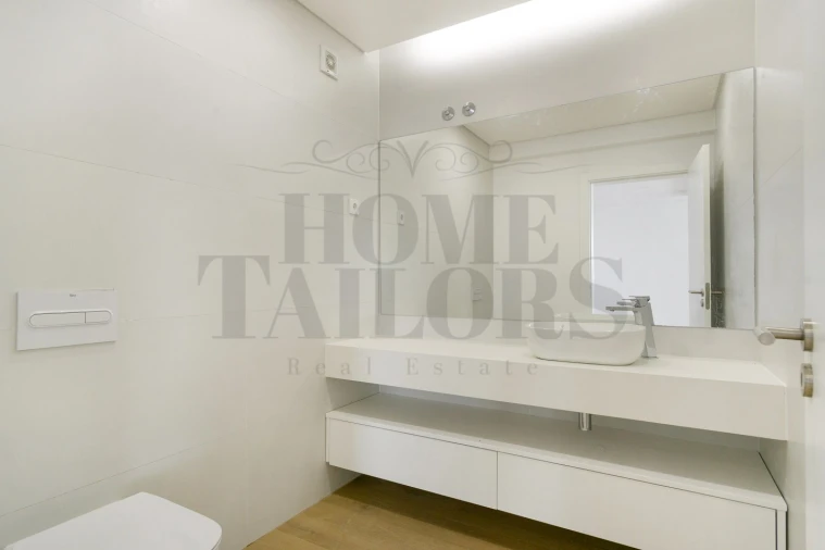 Moradia T4 para Venda em Costa da Caparica Foto 20