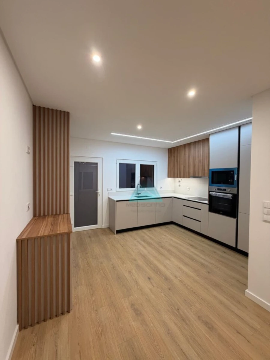 Moradia T2 para Venda em Quinta do Conde Foto 6