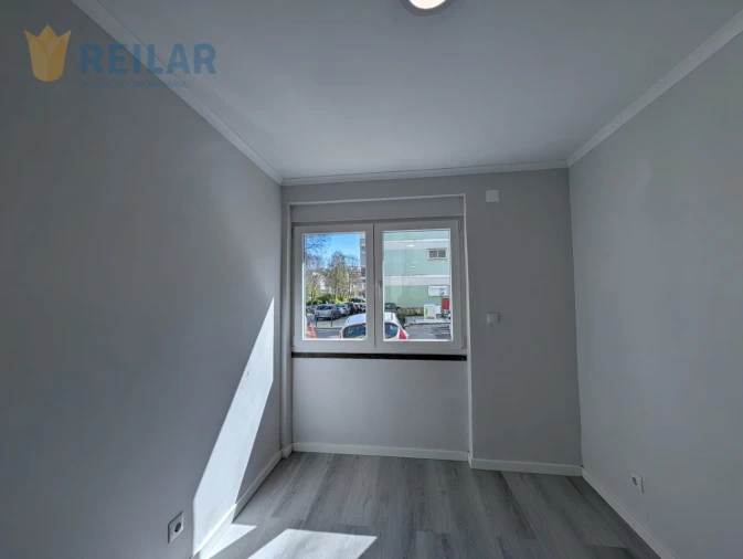 Apartamento T2 para Venda em Benfica Foto 16