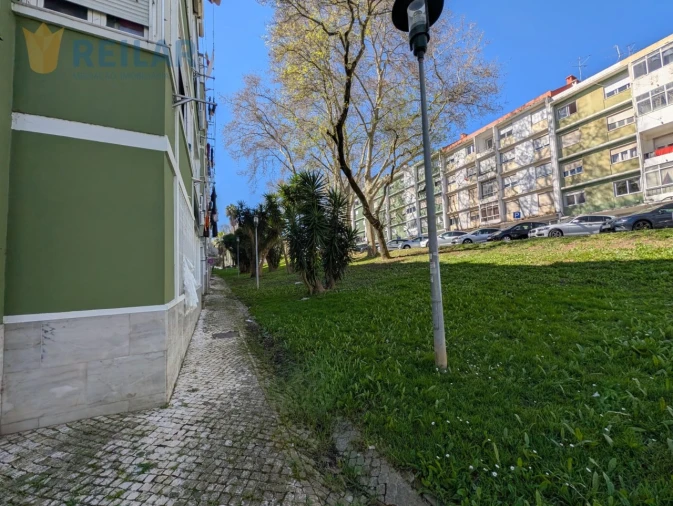Apartamento T2 para Venda em Benfica Foto 25