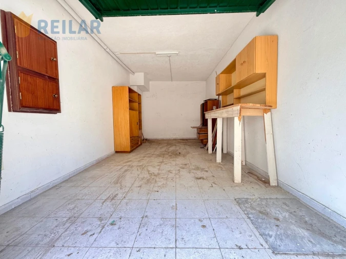 Garagem para Venda em Póvoa de Santa Iria e Forte da Casa Foto 2