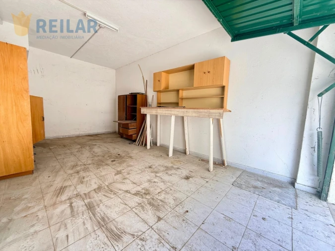 Garagem para Venda em Póvoa de Santa Iria e Forte da Casa Foto 3