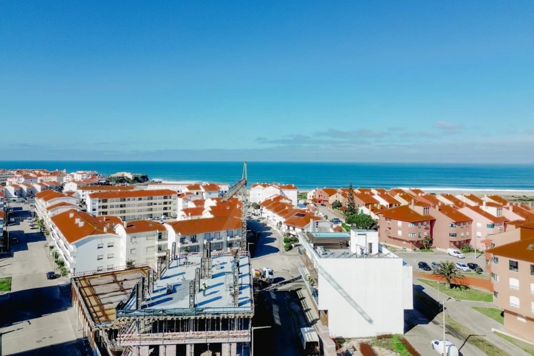 Apartamento T2 para Venda em Atouguia da Baleia Foto 9