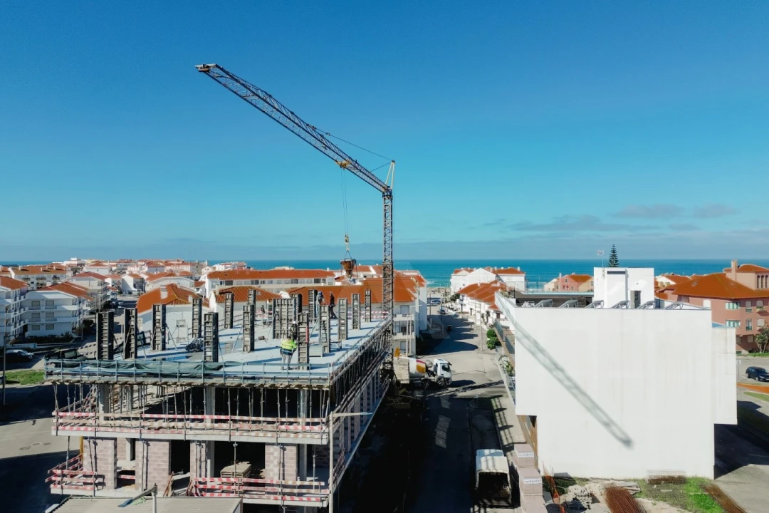 Apartamento T2 para Venda em Atouguia da Baleia Foto 9