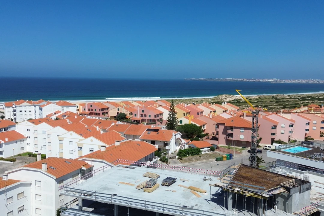 Apartamento T2 para Venda em Atouguia da Baleia Foto 24