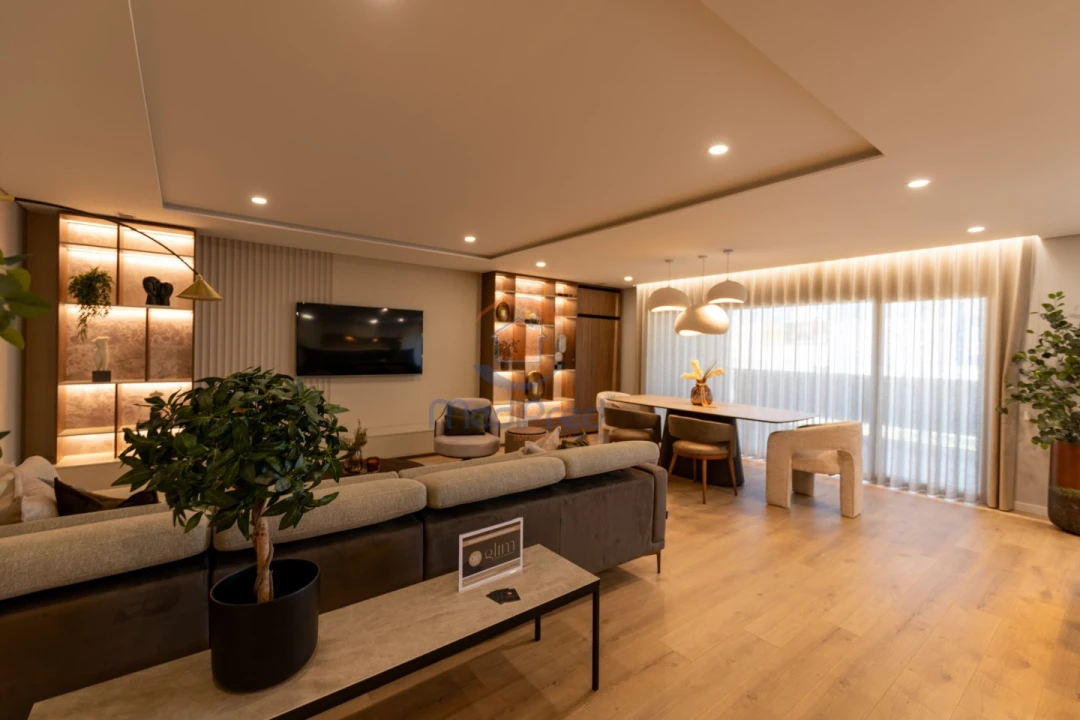 Apartamento T5 para Venda em Montijo e Afonsoeiro Foto 2