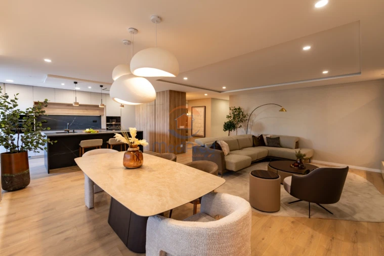 Apartamento T5 para Venda em Montijo e Afonsoeiro Foto 1