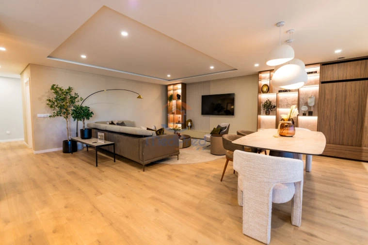 Apartamento T5 para Venda em Montijo e Afonsoeiro Foto 13