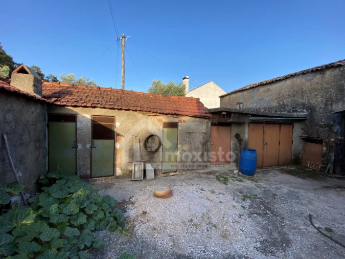 Moradia T3 para Venda em Figueiró dos Vinhos e Bairradas Foto 3