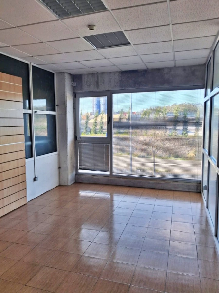 Armazém para Venda em Touguinha e Touguinhó Foto 7