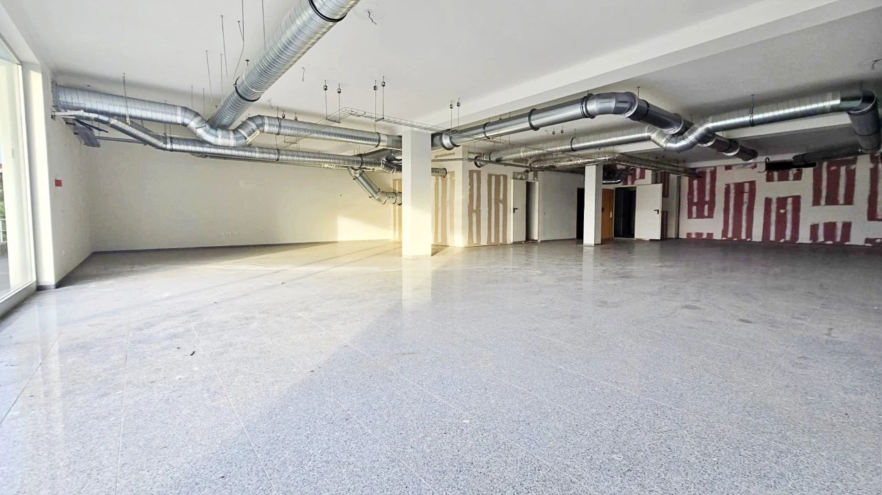 Loja para Venda em Cedofeita, Santo Ildefonso, Sé, Miragaia, São Nicolau e Vitória Foto 14