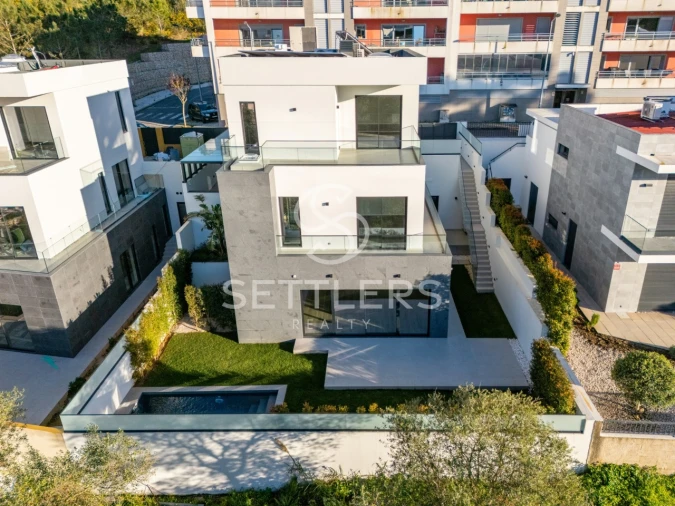 Moradia T3 para Venda em Cascais e Estoril Foto 36