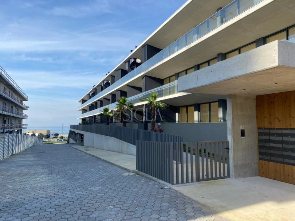 Apartamento T2 para Arrendamento em Canidelo Foto 17