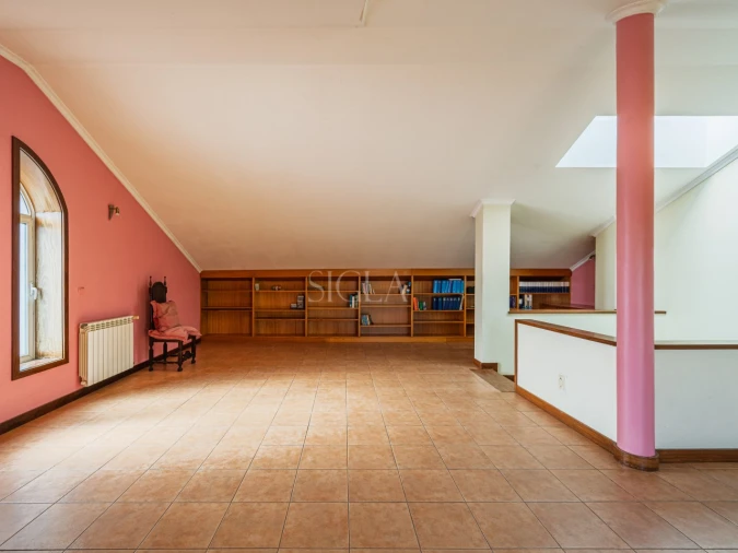 Moradia T4 para Venda em Serzedo e Perosinho Foto 29