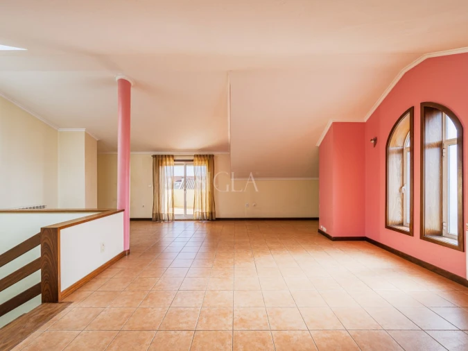 Moradia T4 para Venda em Serzedo e Perosinho Foto 31