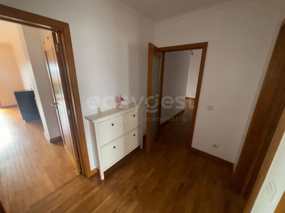 Apartamento T3 para Venda em Repeses e São Salvador Foto 6