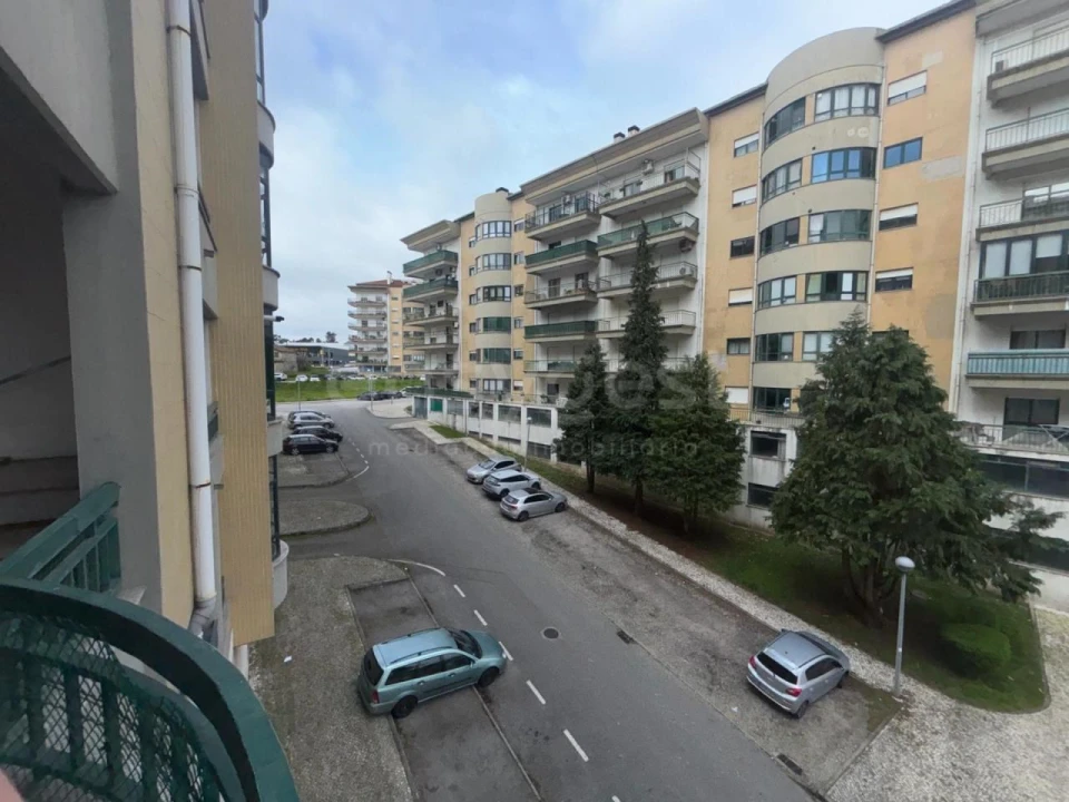 Apartamento T3 para Venda em Repeses e São Salvador Foto 16