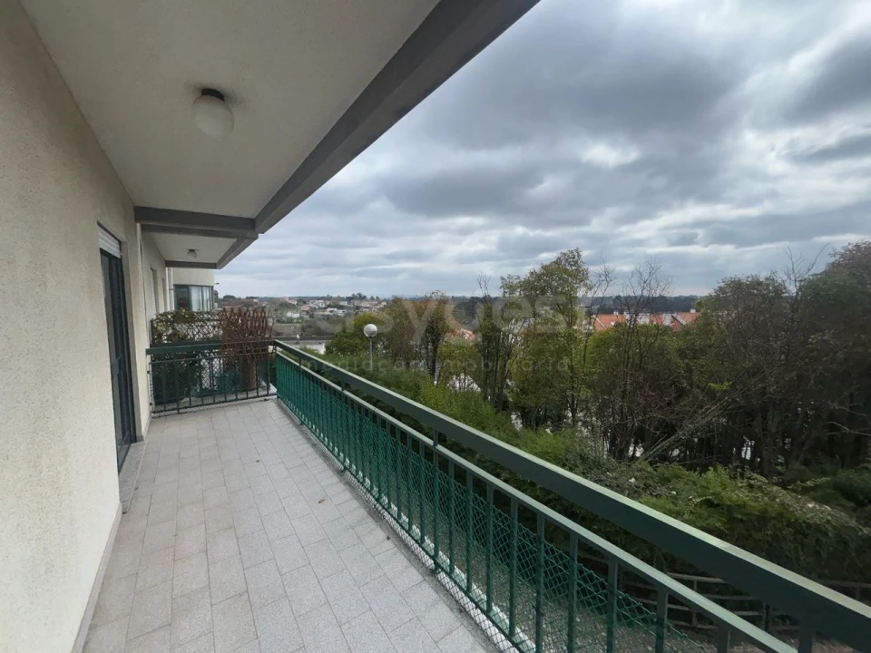 Apartamento T3 para Venda em Repeses e São Salvador Foto 17